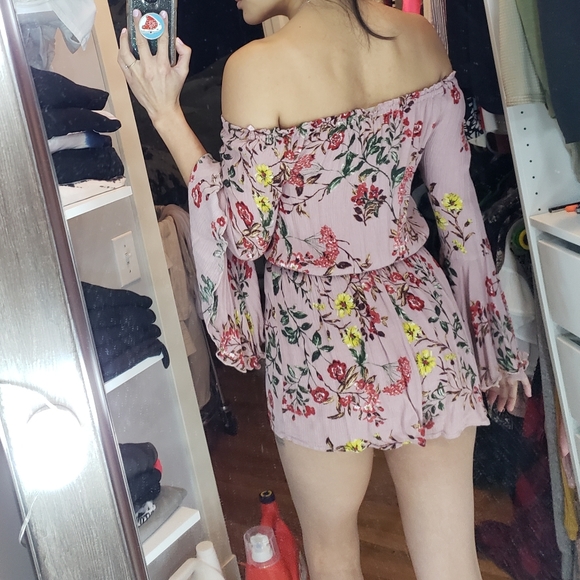 Band of Gypsies Floral Boho Romper strapless bell sleeves - Picture 3 of 3